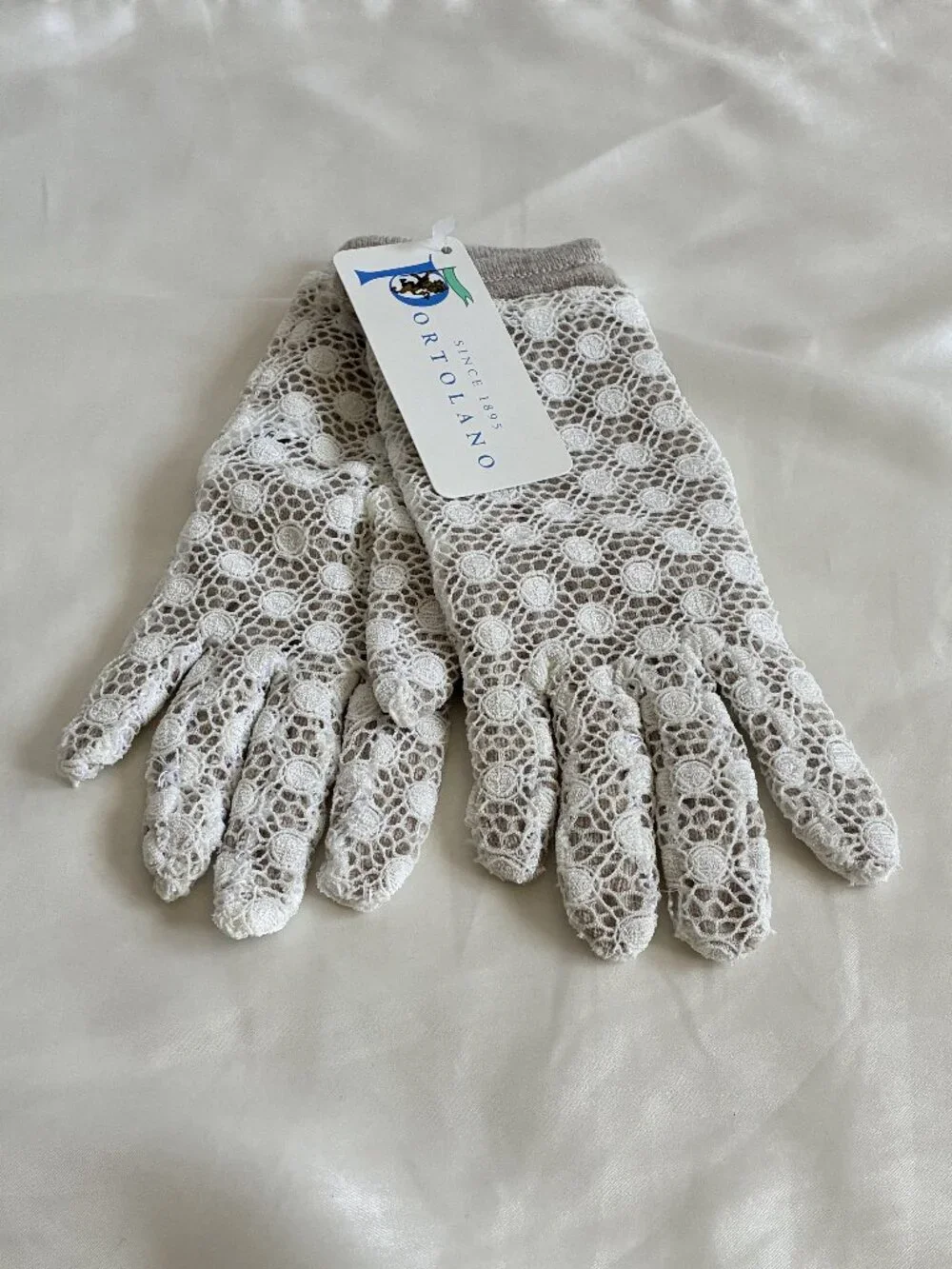 Portolano Lace Gloves